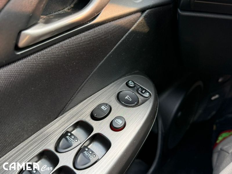 HONDA CIVIC 1,8 Sport 6MT 2010