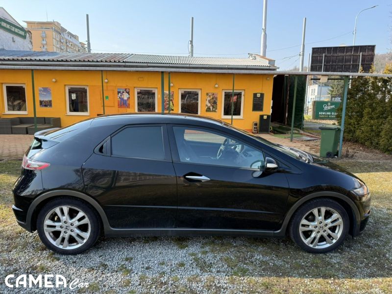 HONDA CIVIC 1,8 Sport 6MT 2010